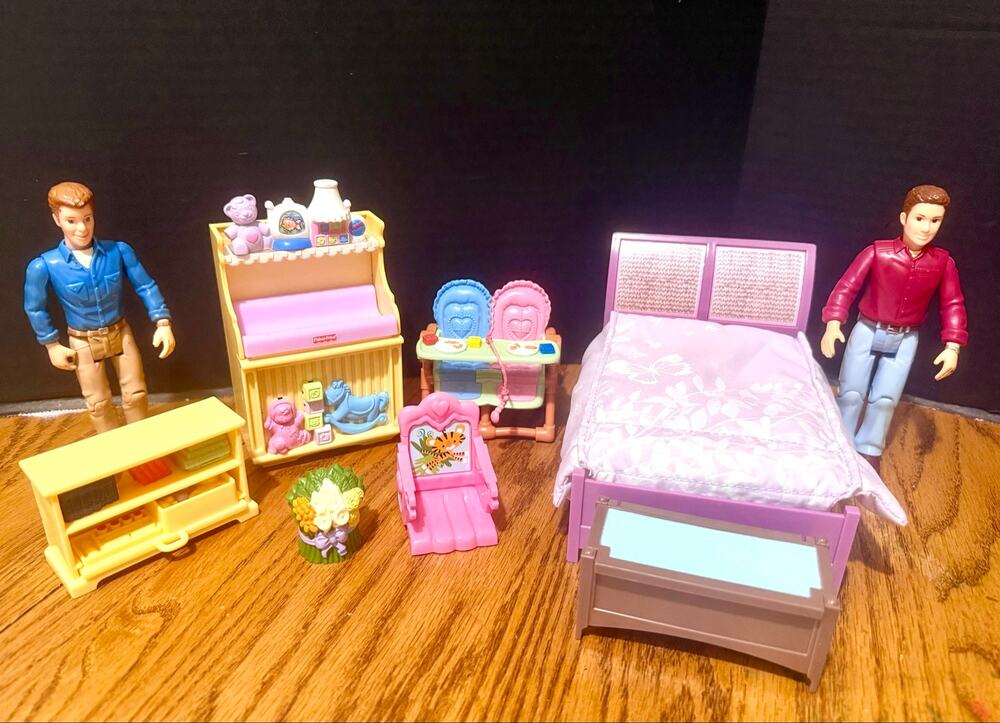 Fisher Price Loving Family dollhouse furniture & Dad figures Early 2000’s mixed